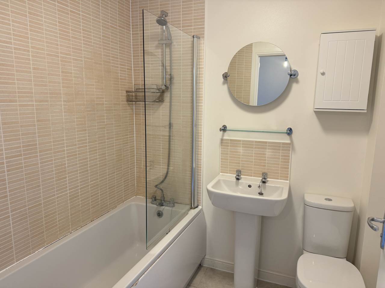 2 bed terraced house to rent in Myrtlebury Way, Exeter  - Property Image 6