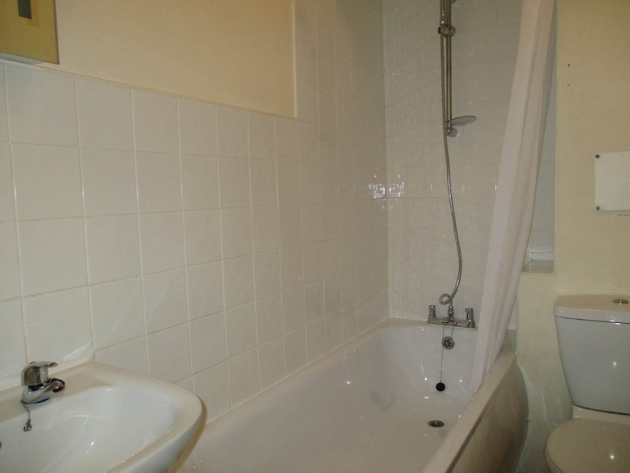 2 bed flat to rent in Hillsborough Avenue, Exeter  - Property Image 8