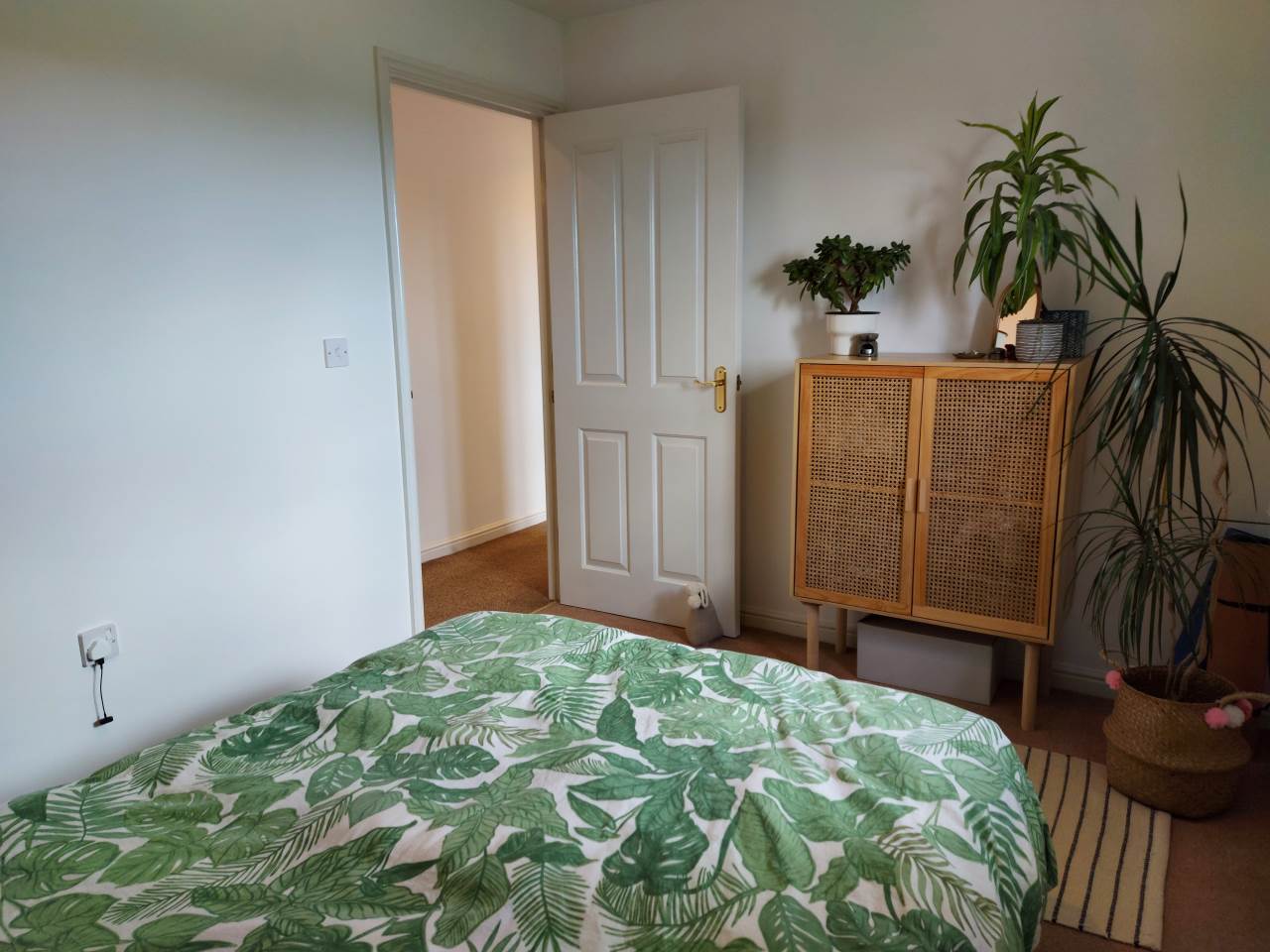 2 bed flat to rent in Royal Crescent, Exeter  - Property Image 7