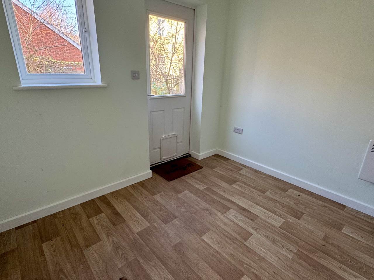 3 bed semi-detached house to rent in Seldon Crescent, Exeter  - Property Image 14