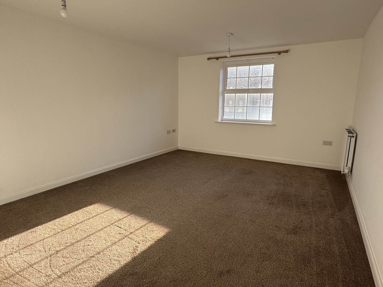 2 bed flat to rent in Old Park Avenue, Hillside Gardens  - Property Image 1