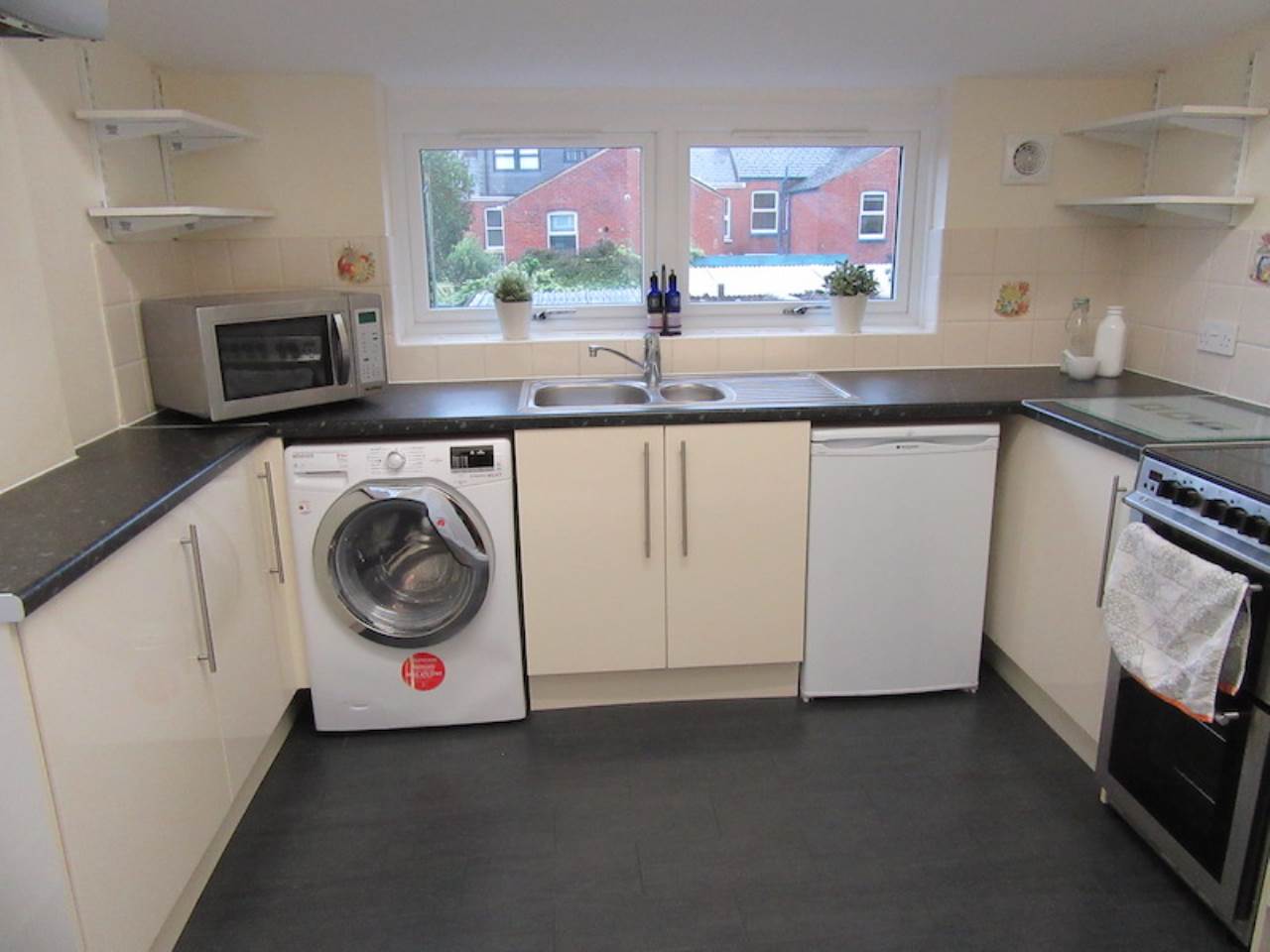 5 bed terraced house to rent in Clinton Avenue, Exeter  - Property Image 10