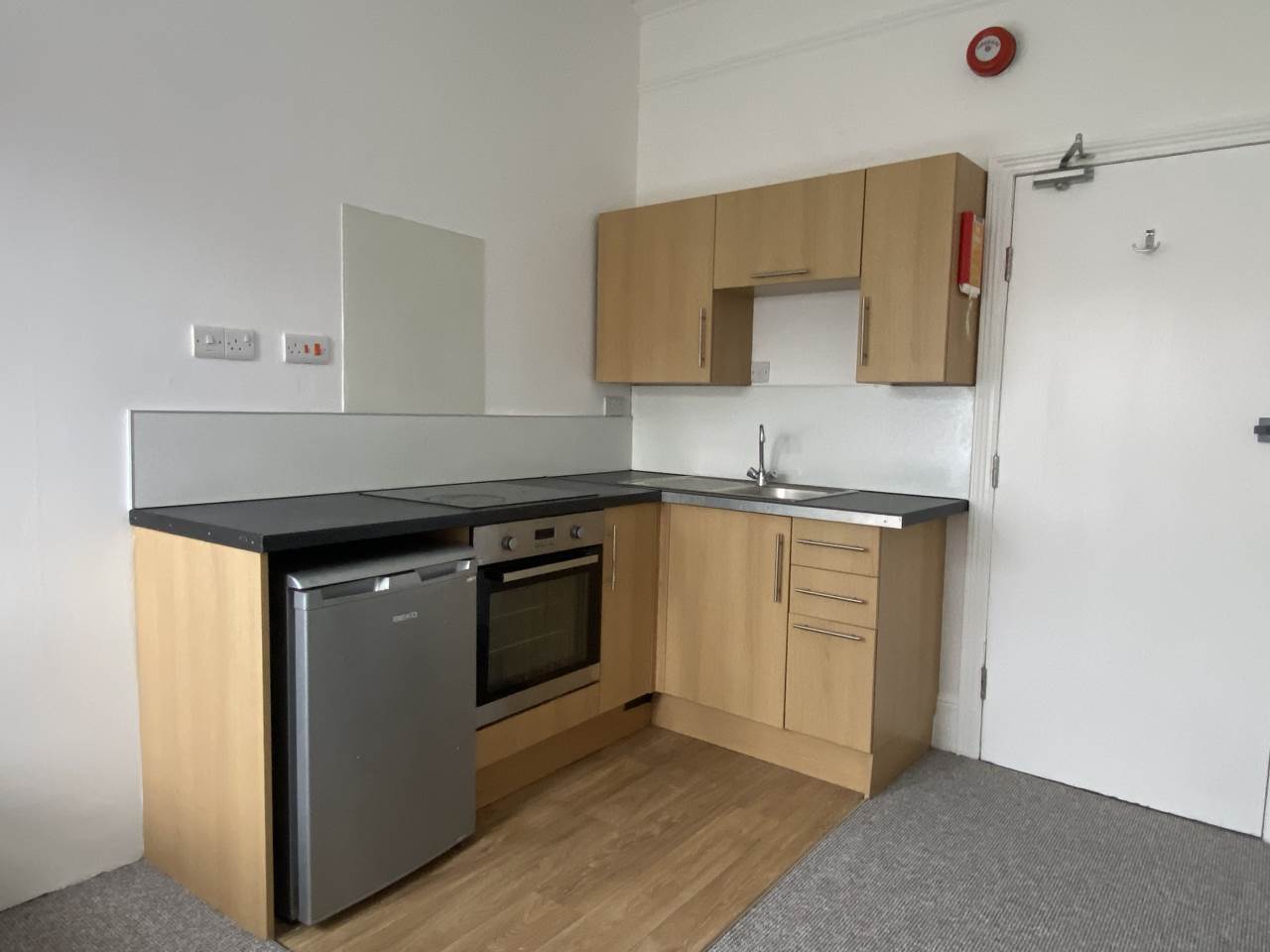 1 bed house / flat share to rent in Powderham Crescent, Exeter  - Property Image 3