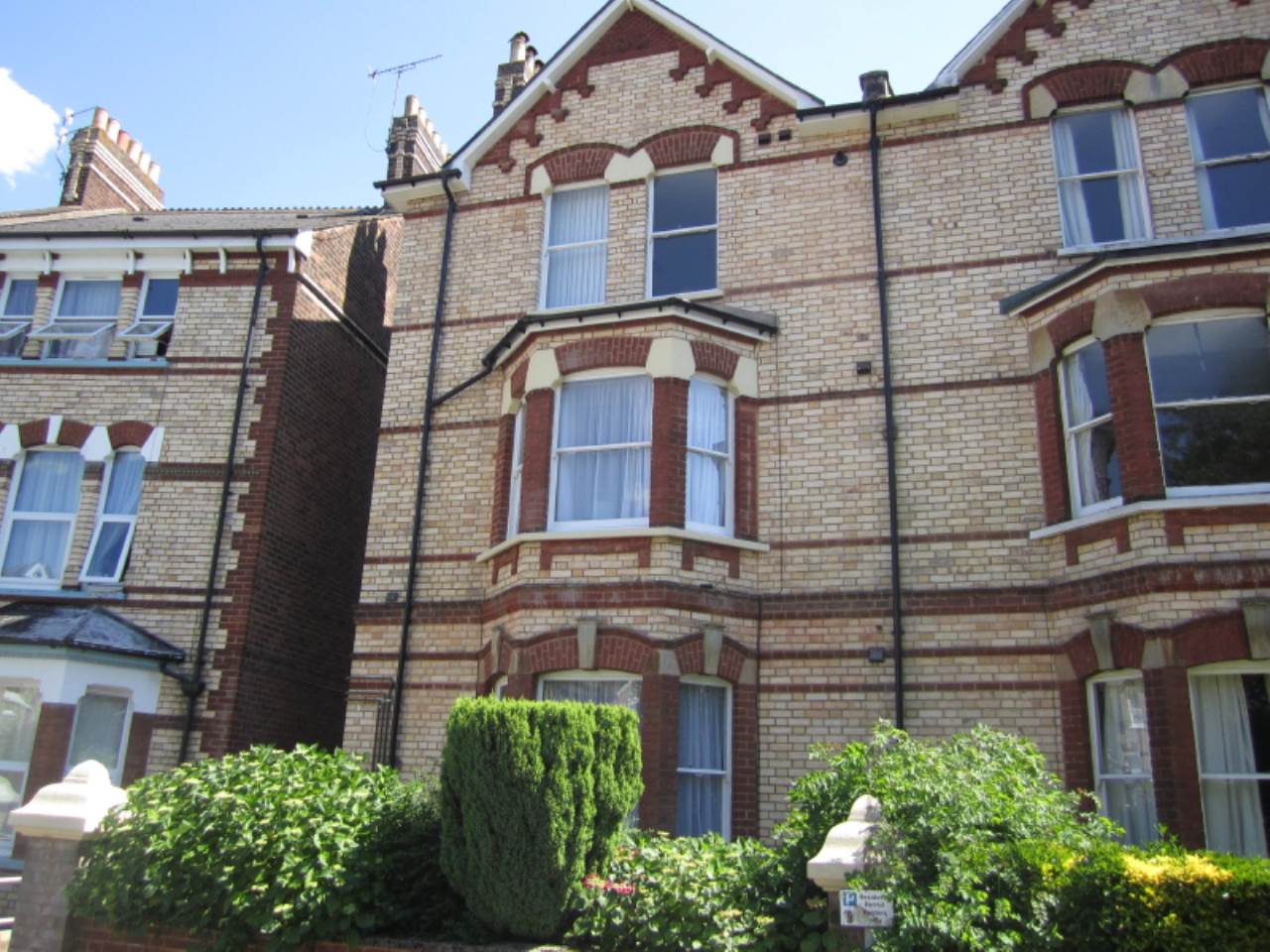 1 bed flat to rent in Powderham Crescent, Exeter  - Property Image 1