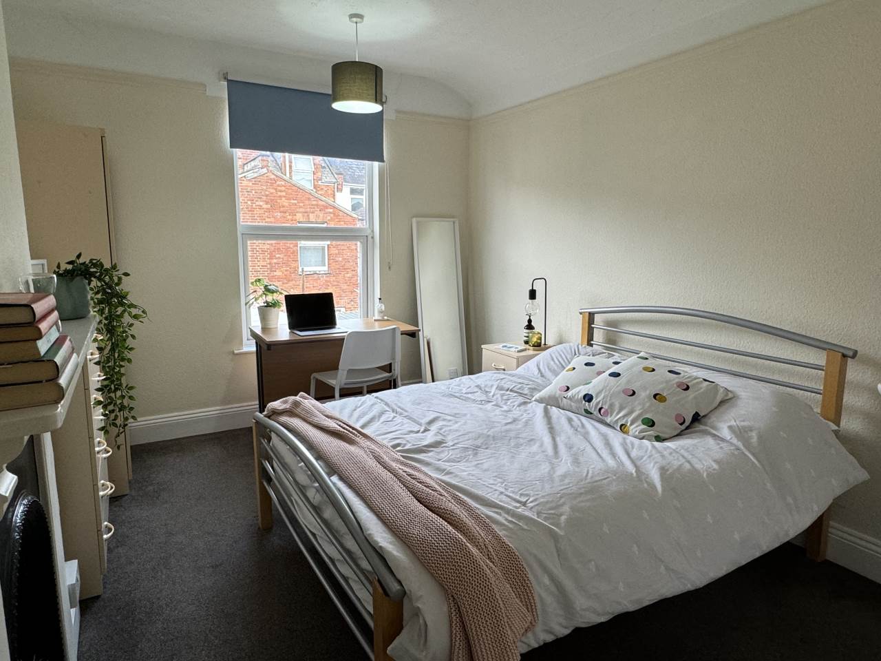 6 bed terraced house to rent in St Johns Road, Exeter  - Property Image 2