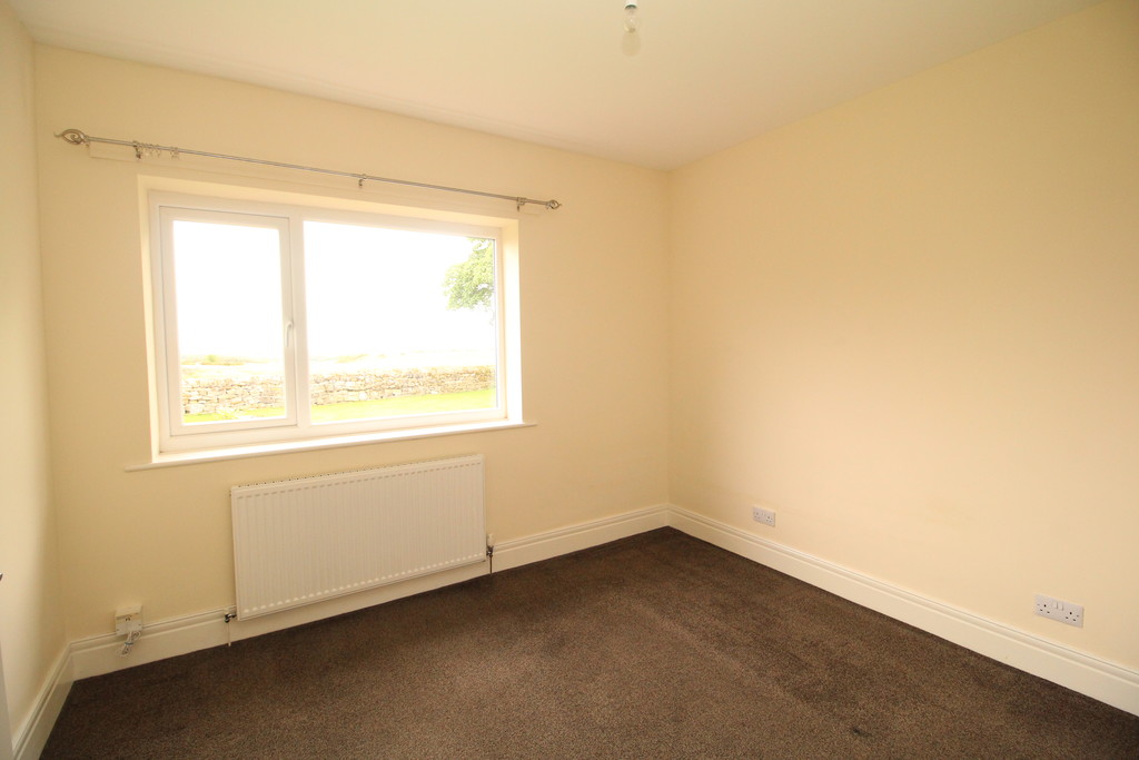 3 bed detached bungalow to rent, Newcastle Upon Tyne  - Property Image 8