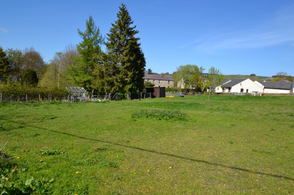 A fantastic opportunity to purchase a proposed residential infill development site situated within the popular village of Allendale. The site extends to circa 1.5 acres.