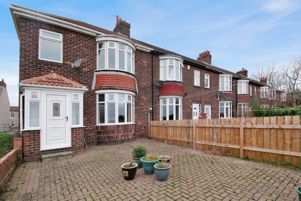 3 bed end of terrace house to rent in Windsor Terrace, Choppington  - Property Image 1