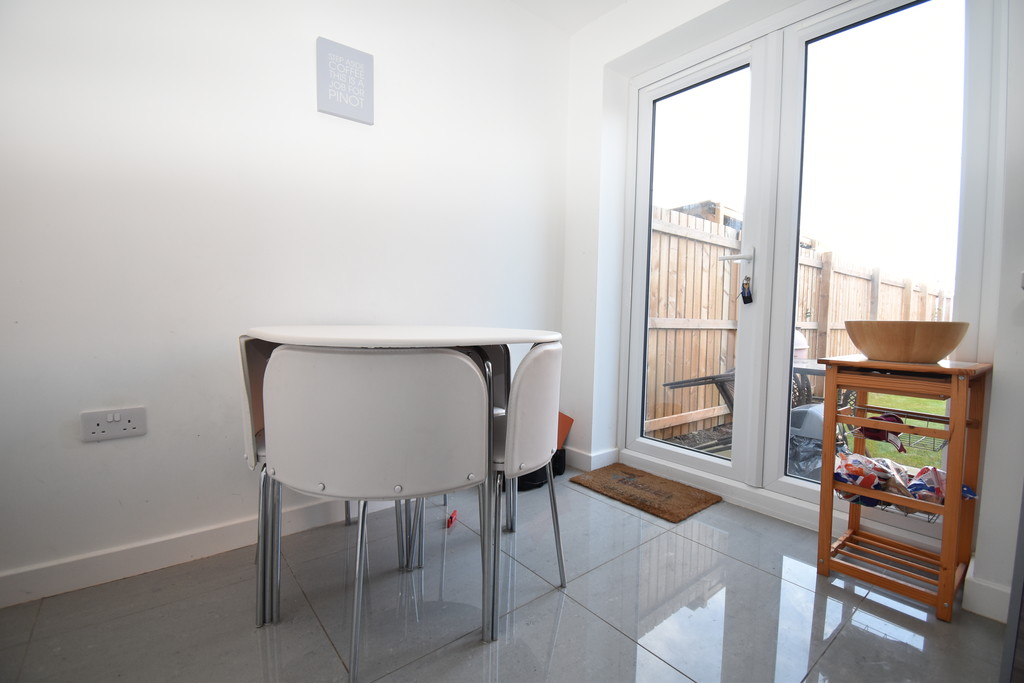 3 bed town house for sale in Friars Close, Northallerton  - Property Image 5
