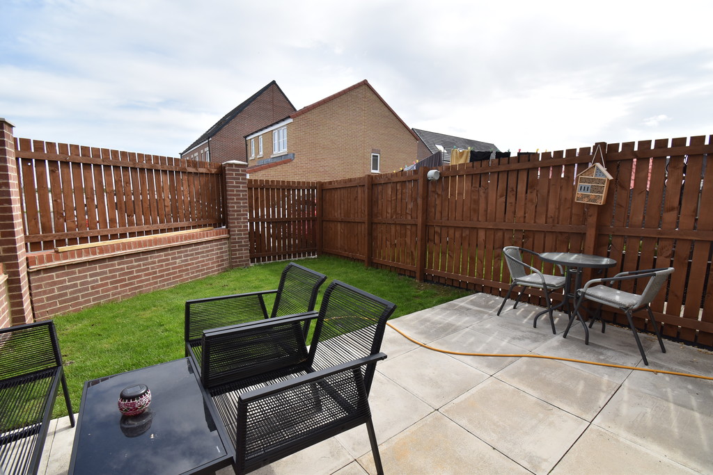 2 bed end of terrace house for sale in Runnymede Way, Northallerton  - Property Image 10