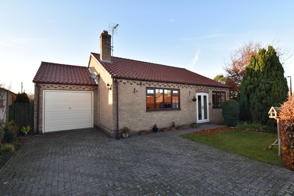 A modern detached bungalow located in a quiet cul de sac in the ever popular village of Little Crakehall. The property has a well-proportioned Dining Kitchen & Sitting Room & externally, pleasant gardens ample off-street parking & a single Garage. UPVC DG, night storage & solid fuel heating.