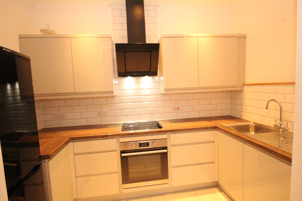 3 bed apartment to rent in Priestpopple, Hexham  - Property Image 2