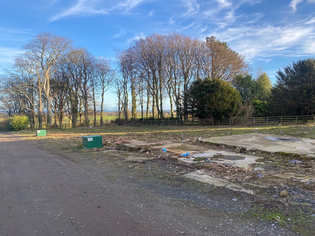 Residential development opportunity, located at Brockdam Farm, Ellingham. Conveniently positioned close to the A1 and only a short drive from Alnwick. The Site amounts to approximately 0.24 acres.