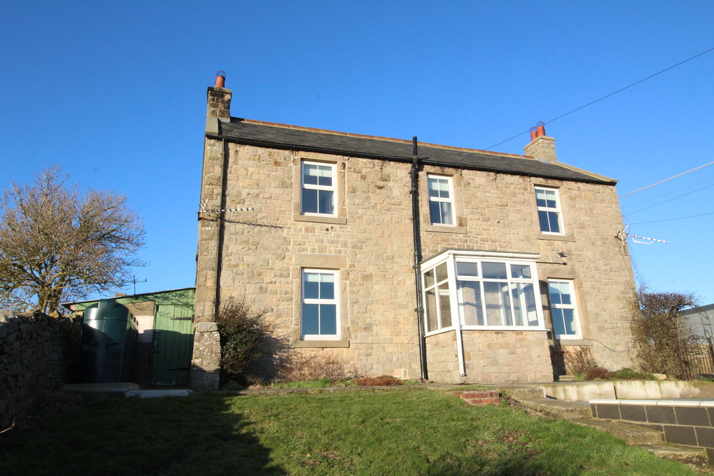 2 bed semi-detached house to rent in Tofts Bank, Hexham, NE47