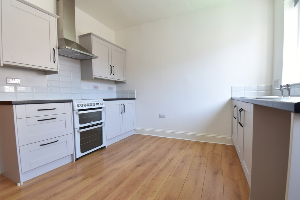 2 bed terraced house for sale in Romanby Road, Northallerton  - Property Image 1