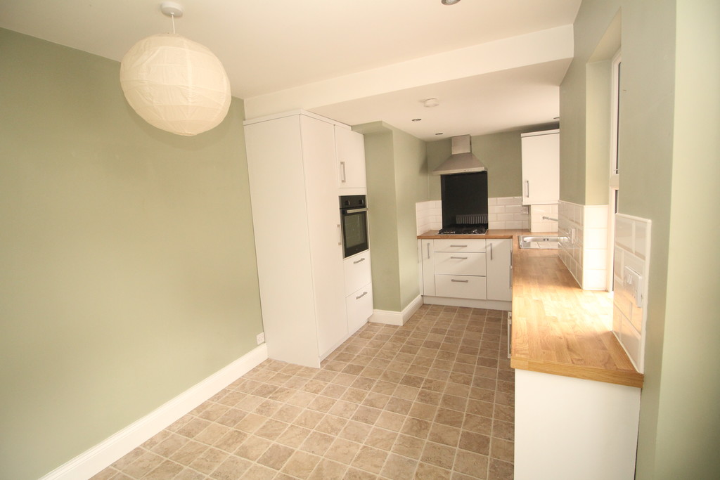 2 bed ground floor flat to rent in Kingsgate, Hexham  - Property Image 4