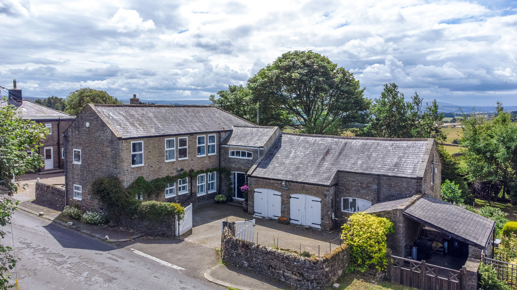 4 bed barn conversion for sale in Cubstocks, Hexham 1