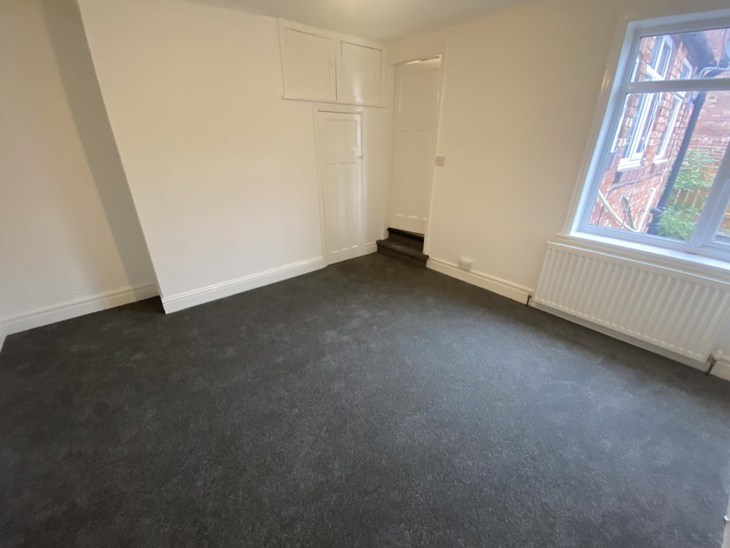 3 bed flat to rent in Goldspink Lane, Newcastle Upon Tyne 2
