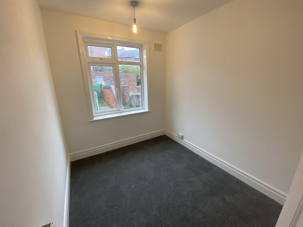 3 bed flat to rent in Goldspink Lane, Newcastle Upon Tyne  - Property Image 8