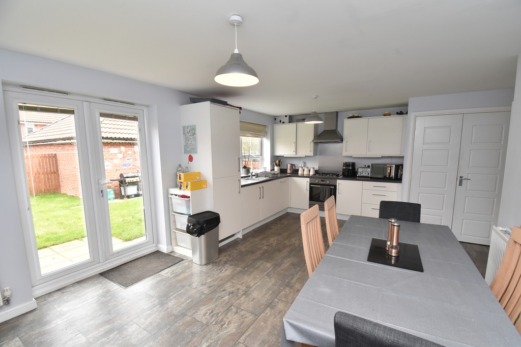 4 bed detached house for sale in De Lacy Road, Northallerton 2