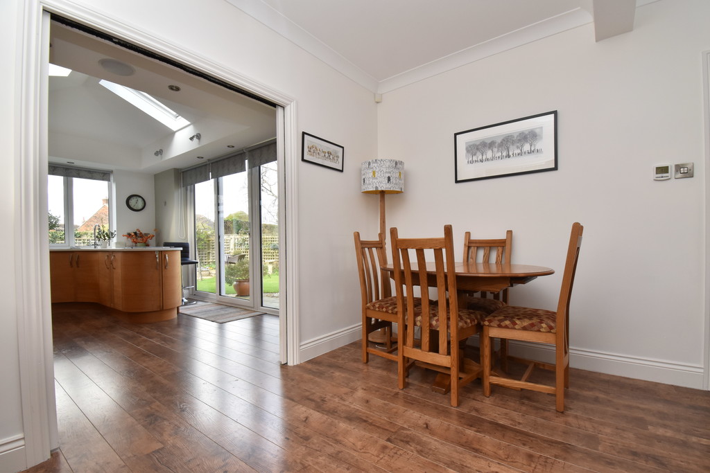 2 bed detached bungalow for sale in Mill Hill Lane, Northallerton  - Property Image 5