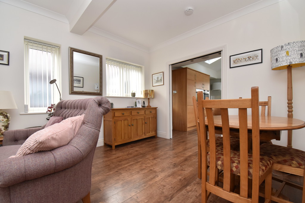 2 bed detached bungalow for sale in Mill Hill Lane, Northallerton  - Property Image 6