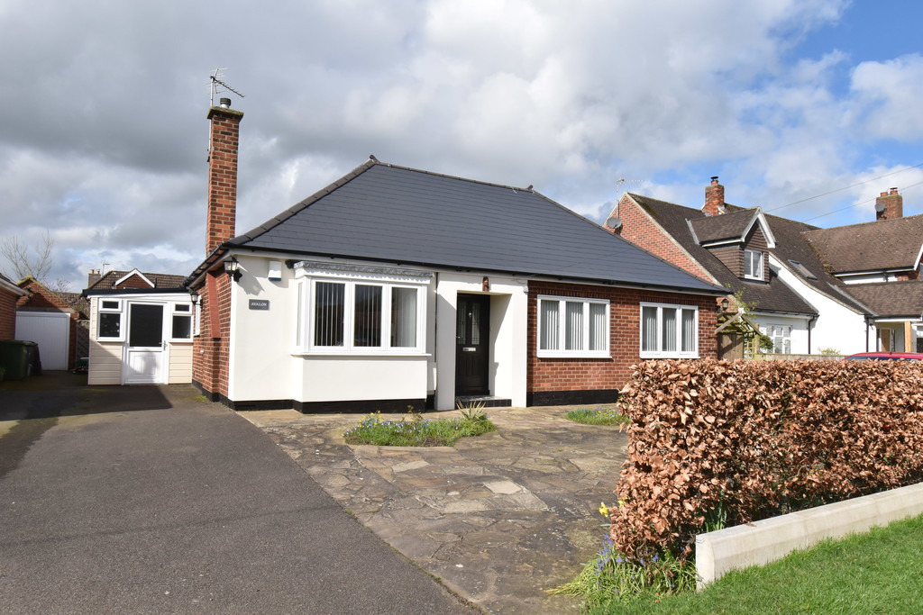 2 bed detached bungalow for sale in Mill Hill Lane, Northallerton  - Property Image 1