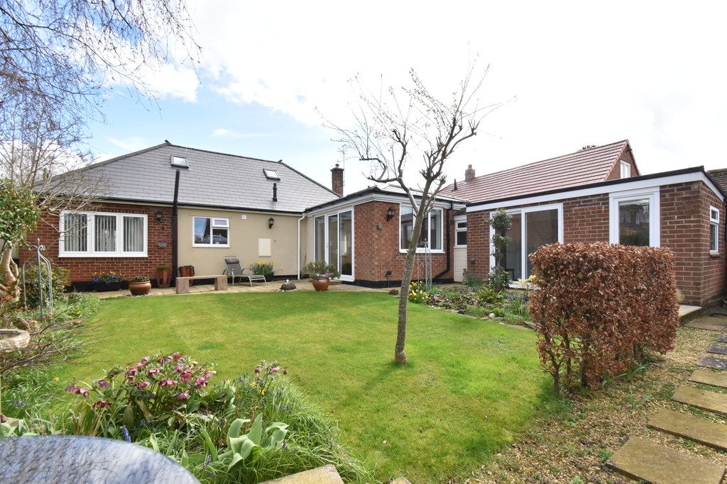 2 bed detached bungalow for sale in Mill Hill Lane, Northallerton  - Property Image 17