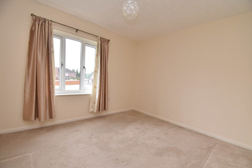 2 bed apartment for sale in Applegarth Court, Northallerton  - Property Image 10