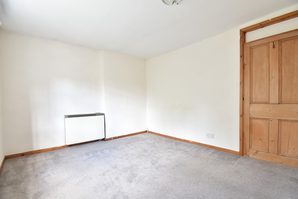 2 bed terraced house for sale in North End, Northallerton  - Property Image 5