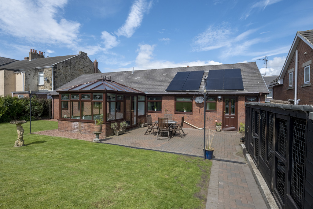 2 bed detached bungalow for sale in Front Street, Stanley  - Property Image 15