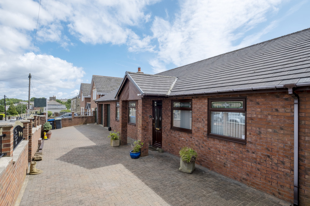 2 bed detached bungalow for sale in Front Street, Stanley  - Property Image 20