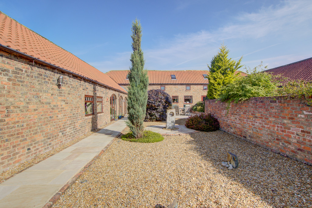 5 bed barn conversion for sale in Ainderby Road, Northallerton  - Property Image 30
