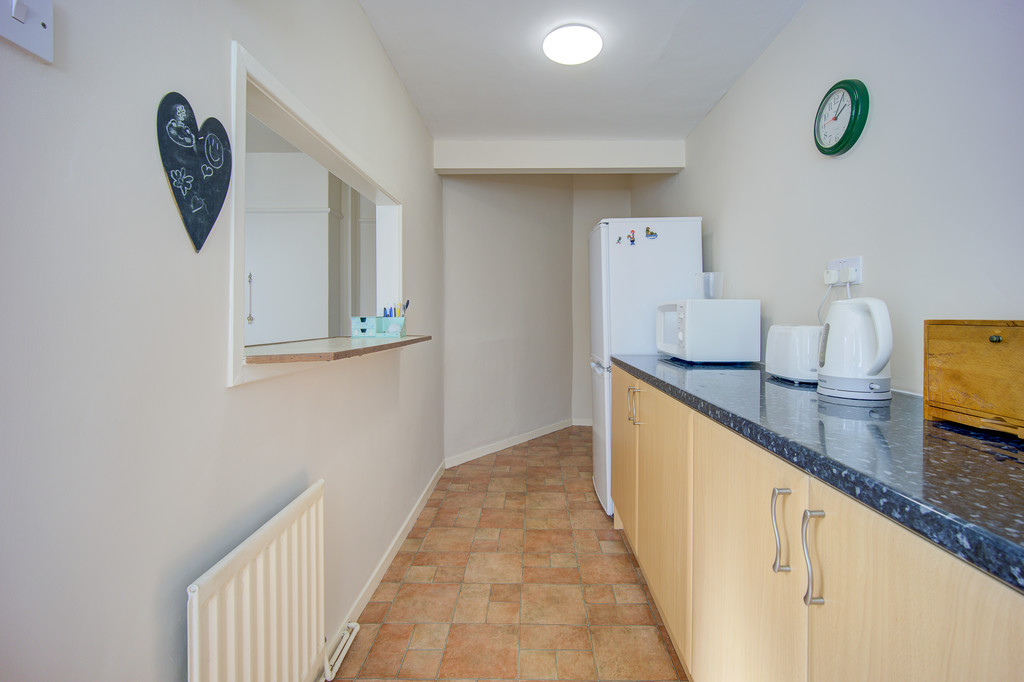2 bed terraced house for sale in St. Nicholas Road, Hexham  - Property Image 5
