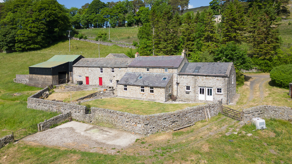 5 bed farm house for sale, Hexham 1