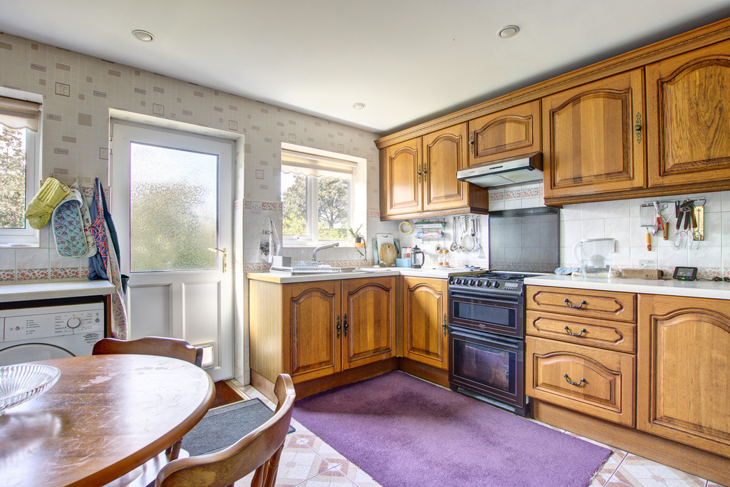 4 bed for sale in Thirsk Road, Northallerton  - Property Image 5
