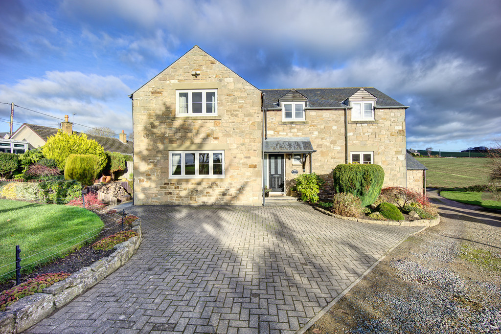 4 bed detached house for sale, Hexham  - Property Image 1