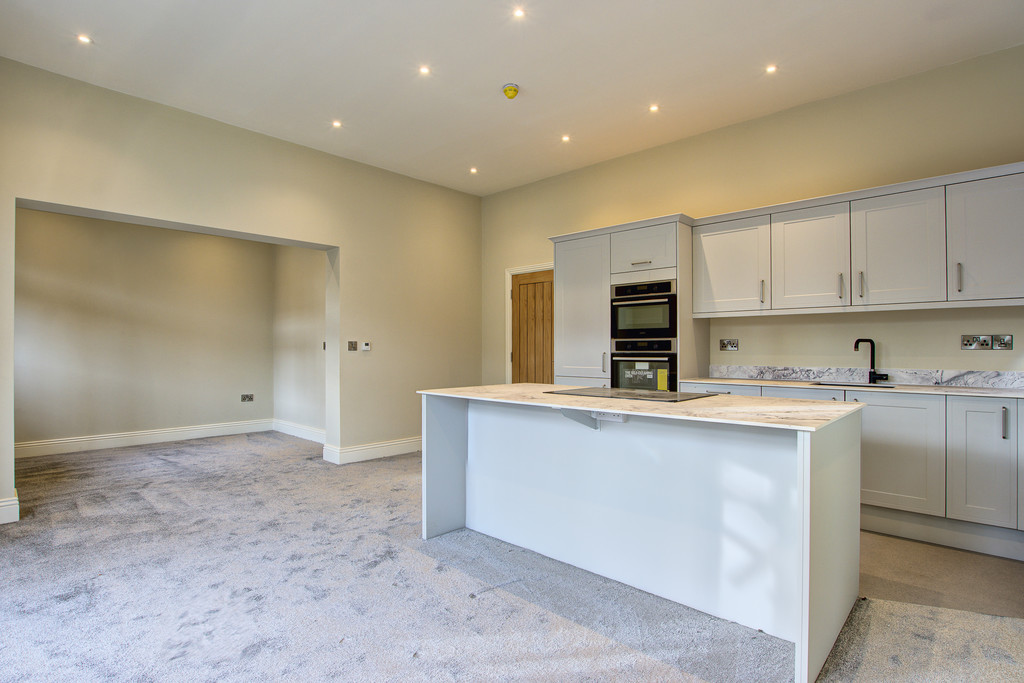 1 bed apartment for sale in South Parade, Northallerton 2
