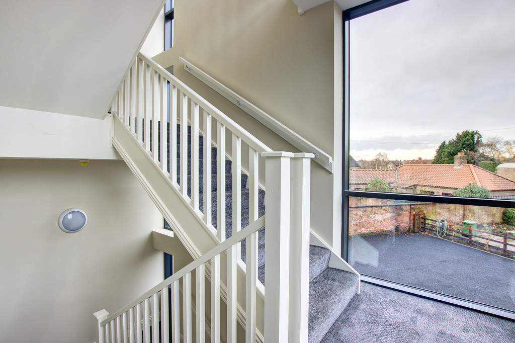 2 bed apartment for sale in South Parade, Northallerton  - Property Image 14