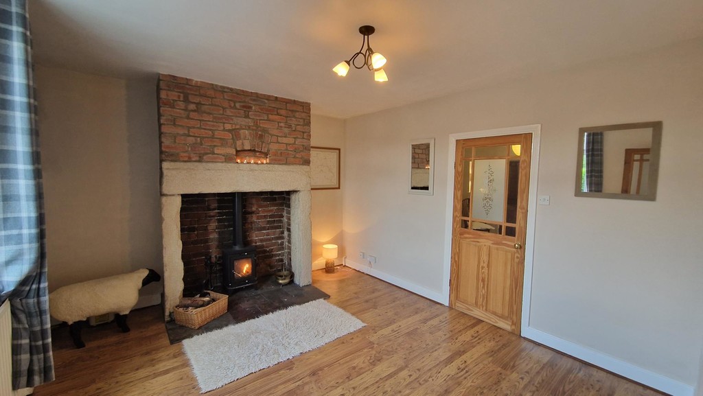 2 bed terraced house for sale in Main Road, Stocksfield 1