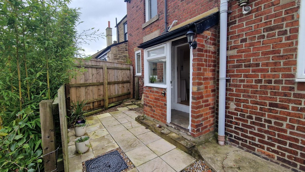2 bed terraced house for sale in Main Road, Stocksfield  - Property Image 9