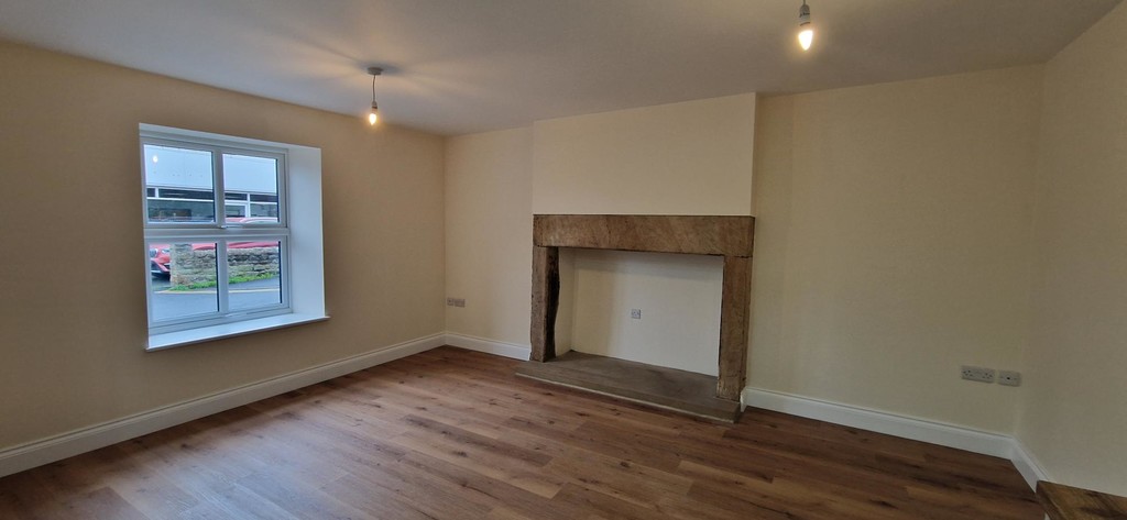 2 bed ground floor flat for sale in Burn Lane, Hexham 1