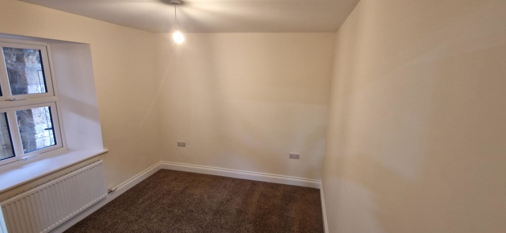 2 bed ground floor flat for sale in Burn Lane, Hexham  - Property Image 5