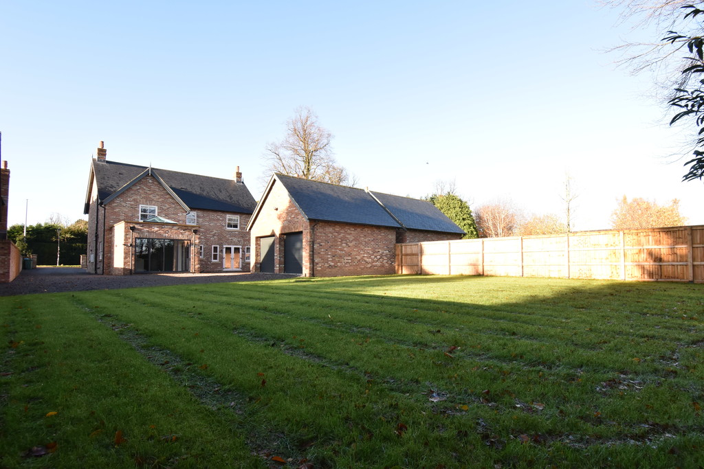 4 bed detached house to rent, Northallerton  - Property Image 24