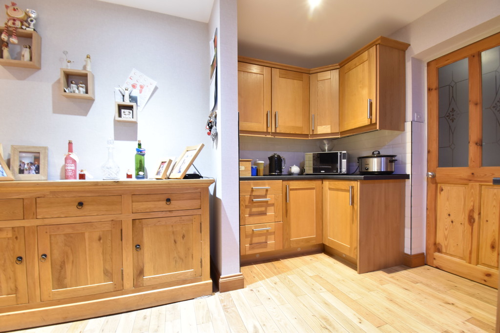 4 bed semi-detached house for sale in The Crescent, Northallerton  - Property Image 8