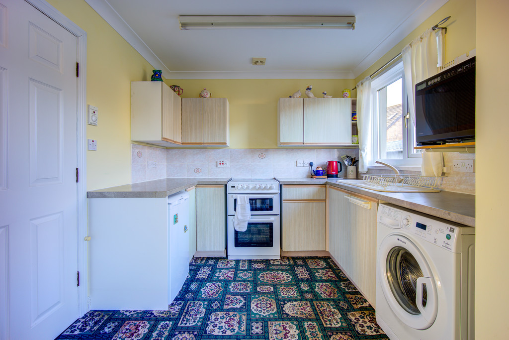 2 bed semi-detached bungalow for sale in The Cherry Trees, Newcastle Upon Tyne  - Property Image 5
