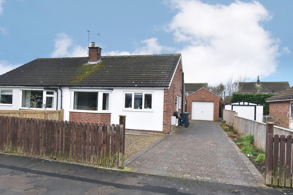 2 bed semi-detached house for sale in Cleveland Drive, Northallerton  - Property Image 1