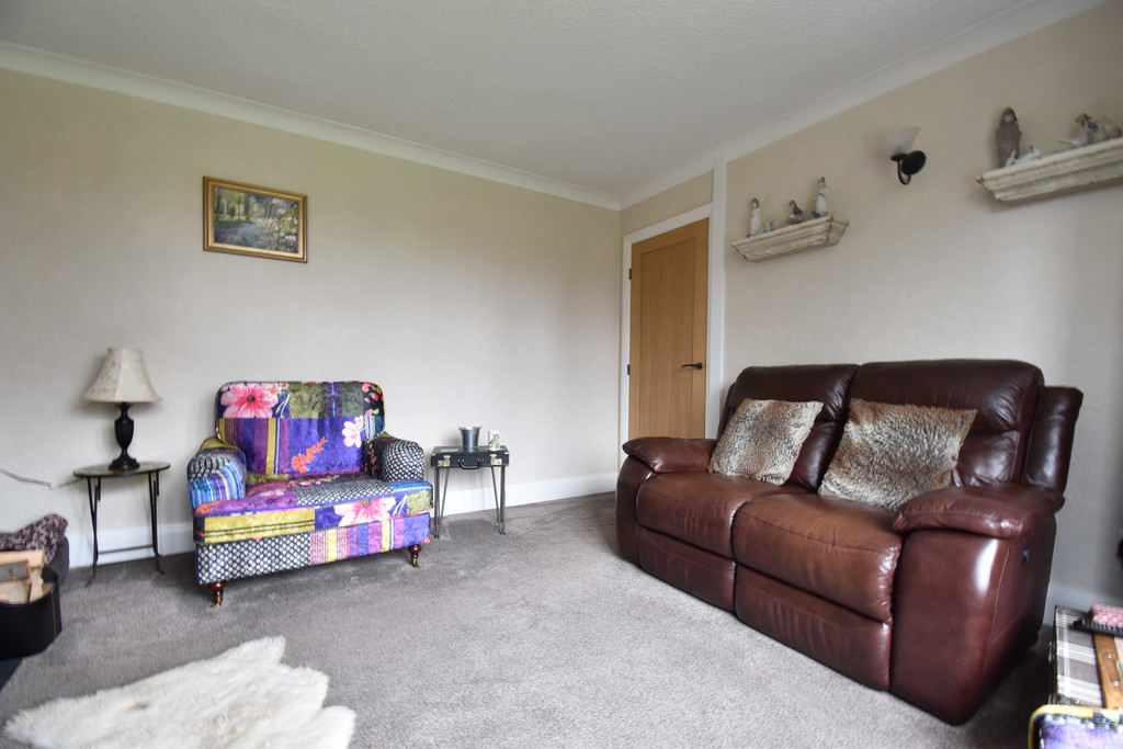 3 bed semi-detached house for sale in Quaker Lane, Northallerton  - Property Image 9