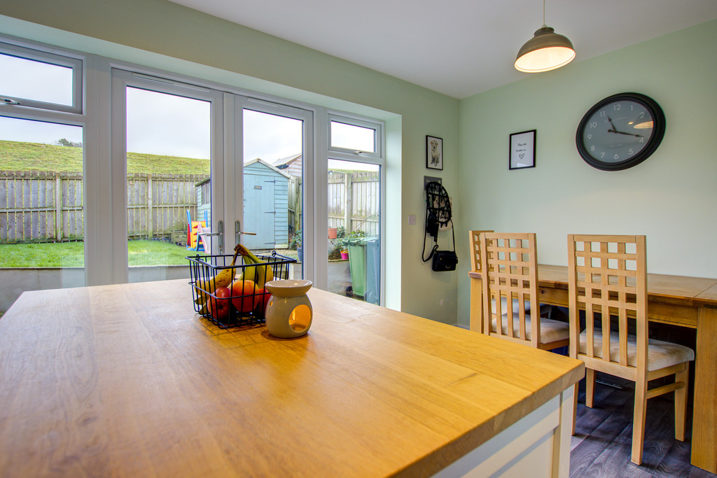 3 bed semi-detached house for sale in Tyne View Close, Hexham  - Property Image 8