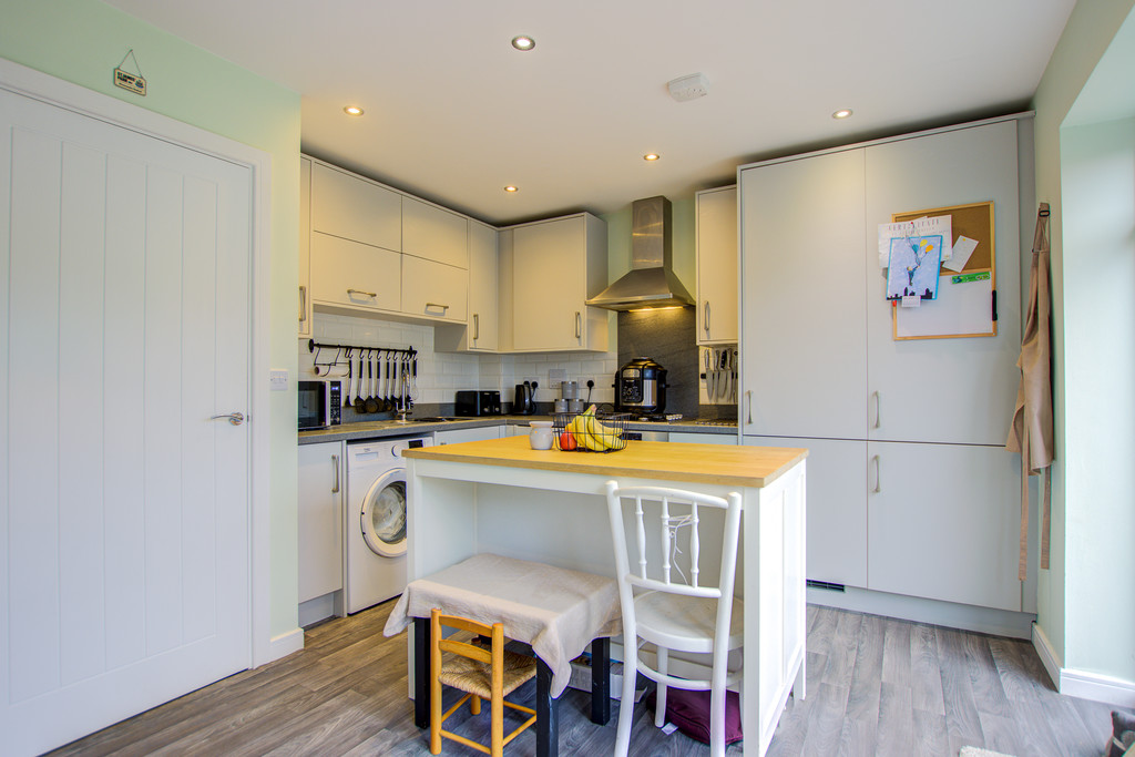 3 bed semi-detached house for sale in Tyne View Close, Hexham  - Property Image 9